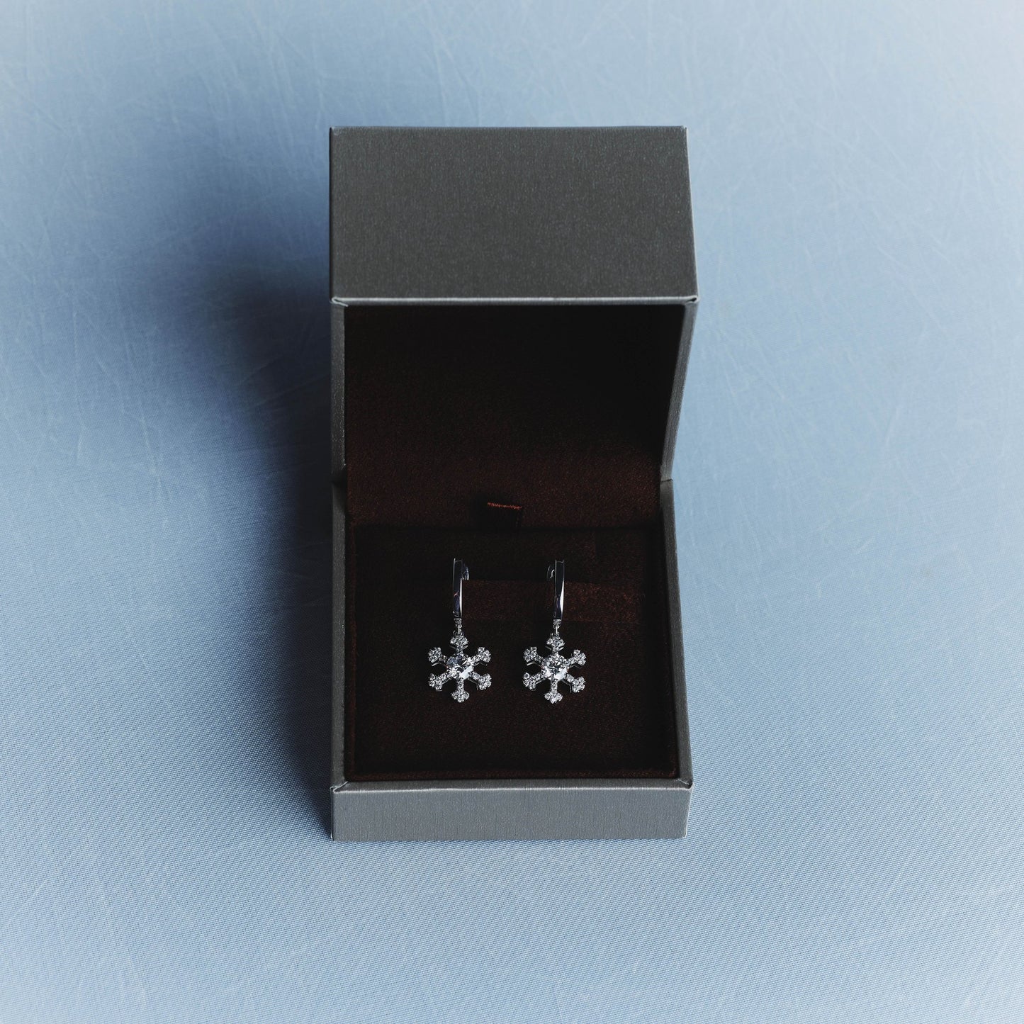 Rudin_Jewels_Olympics_White_Gold_Diamond_Earrings_5