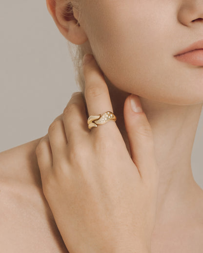 THREE GRACES Invisible Set Lab Grown Diamond Ring