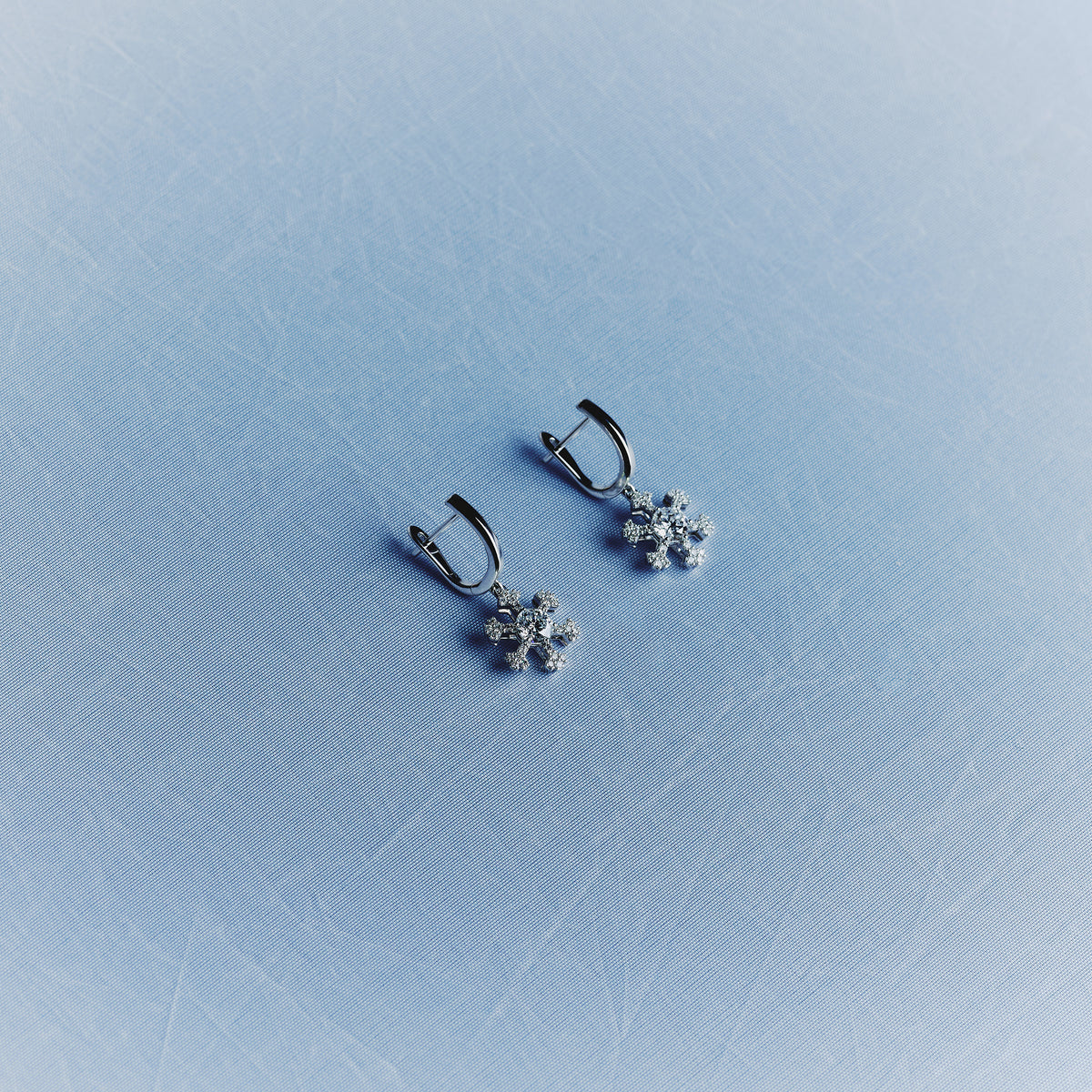 Rudin_Jewels_Olympics_White_Gold_Diamond_Earrings_2
